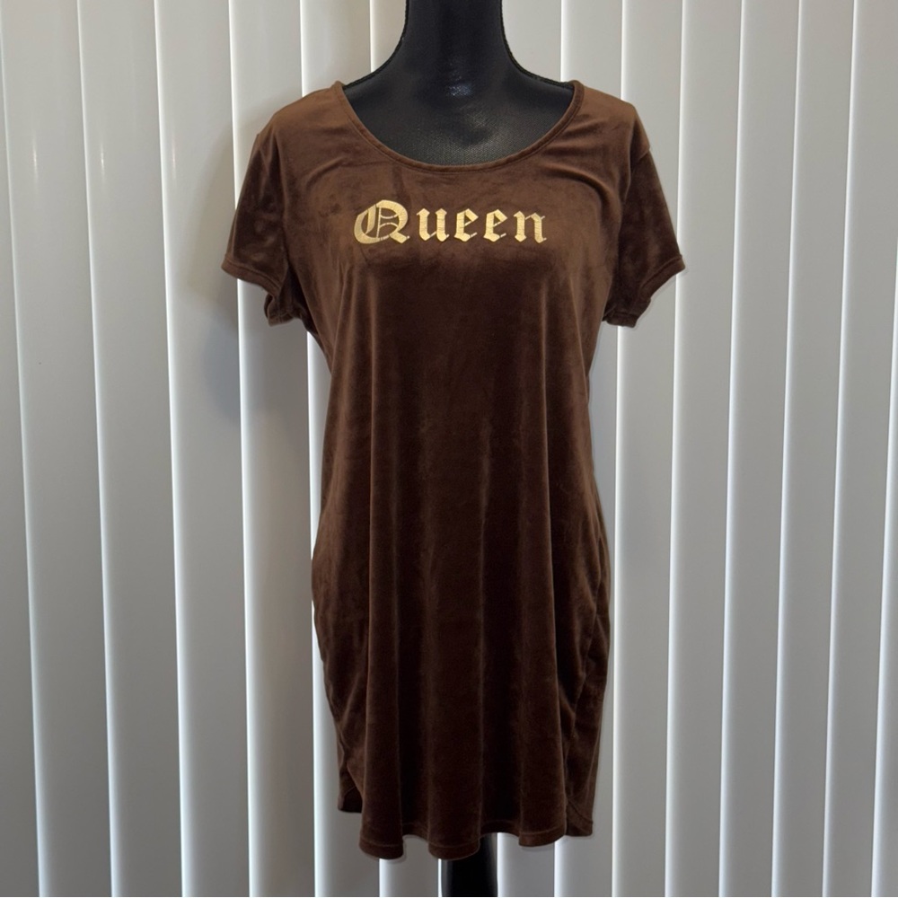 No Boundaries Brown Gold Short Sleeve Relaxed  Mini Dress